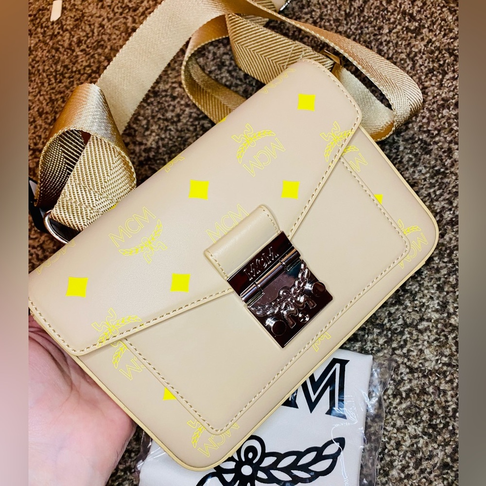 NEW! MCM Millie Yellow Small Color Splash Logo Leather Crossbody Bag - Picture 6 of 17